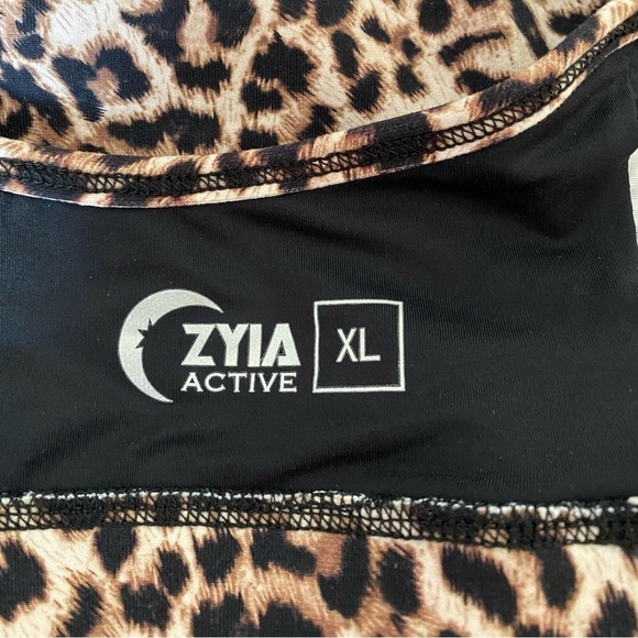 ZYIA Active Brilliant Mesh Leopard
Cheetah Print Sports Bra Size XL - Picture 12 of 14